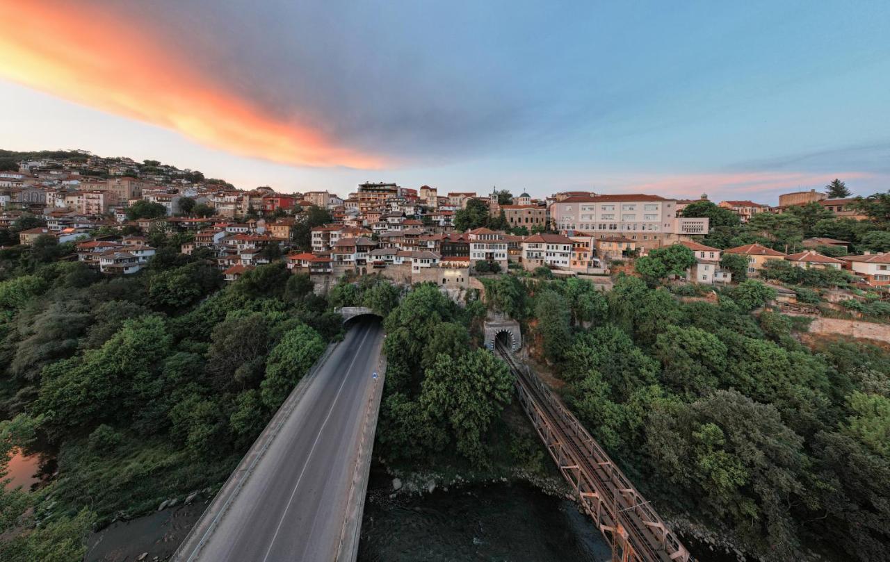 Bridges Residence Veliko Tarnovo Exterior foto